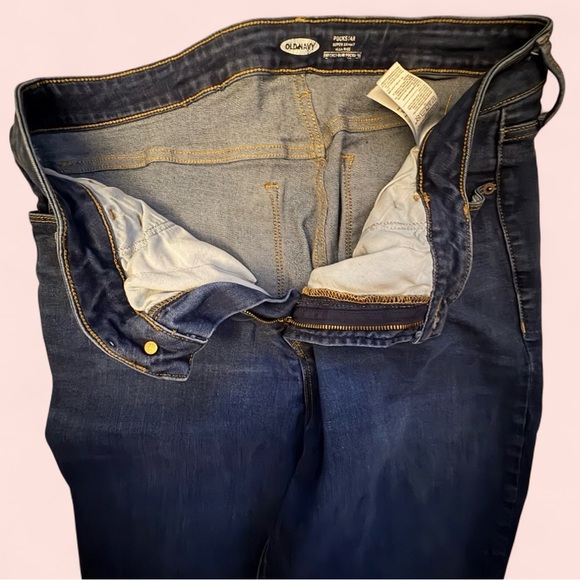 Old Navy Women’s High-Waisted Rockstar Super-Skinny Jeans Size 18 LONG 👖 - Picture 3 of 7
